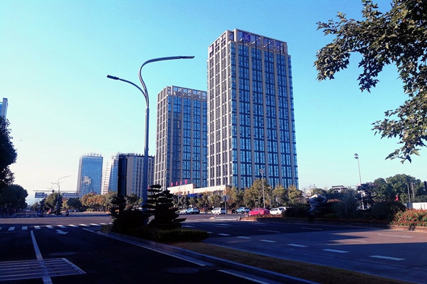 樓宇智能化專業(yè)化、系統(tǒng)化、節(jié)能化特點！